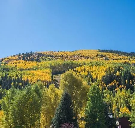New! Contemporary Style - Hot Tub & 2 Mins Walk To * Telluride