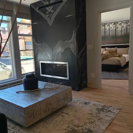 Luxurious1br In Town And Steps To The Gondola *