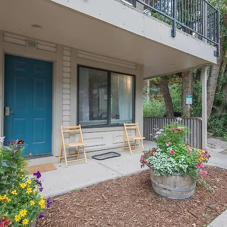 The Creekside Retreat: Steps To Of Telluride