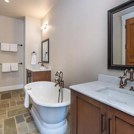 At Cortina Penthouse 11 By Alpine Apartment