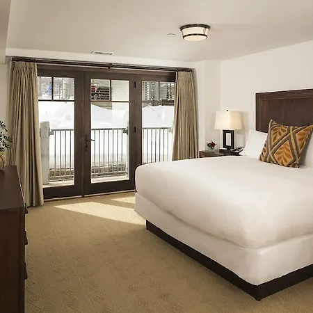 Madeline And Residences, Collection Hotel
