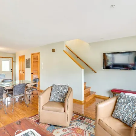 Mountain Village Steps To Lift & Shuttle! Holiday home Telluride