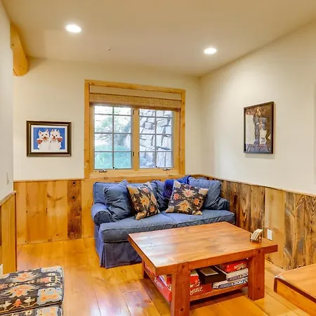 Ski-in/ski-out Mountain Village W/ Hot Tub! *