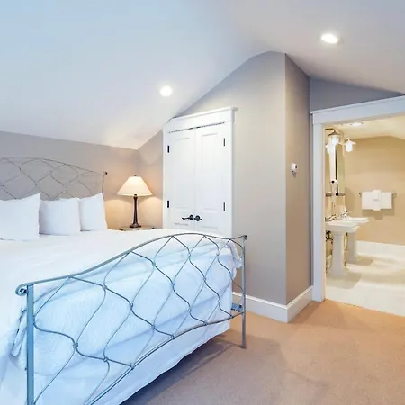 River Club 307 By Alpine