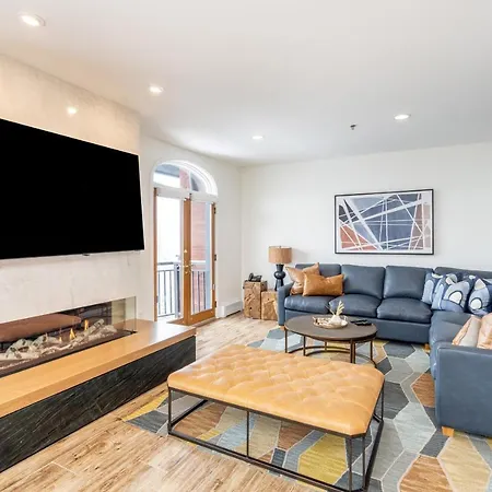 Bear Creek 411 By Alpine *