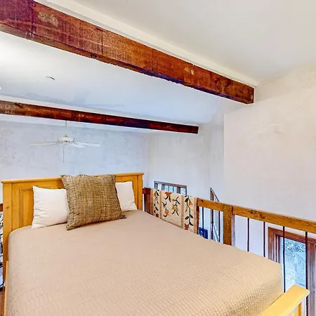 Kayenta 3 - Lost Creek Vista Apartment