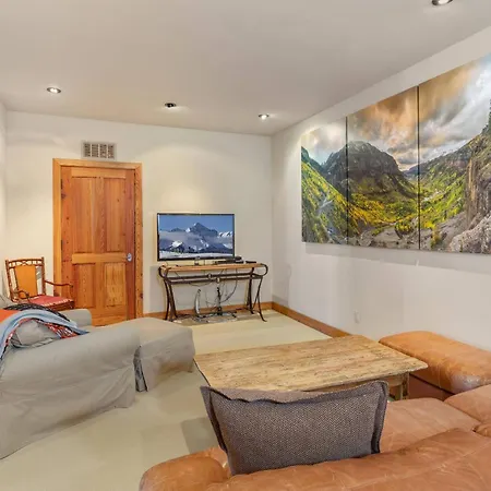 Holiday home Miguel Road 100 ~ Elk View *