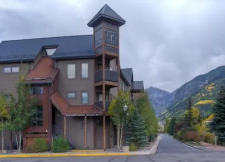 Spacious In Telluride-beautiful West Views! Telluride