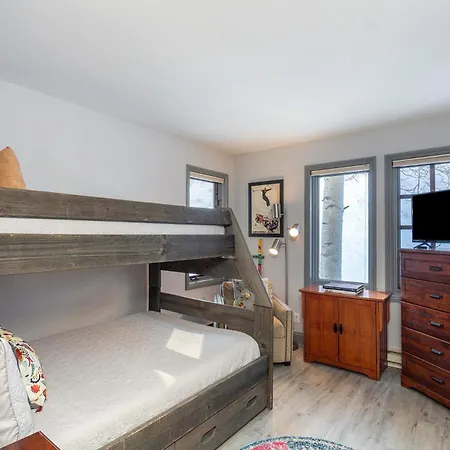 Apartment Etta Place 111