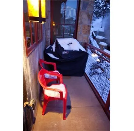 Trails Edge Apartment *