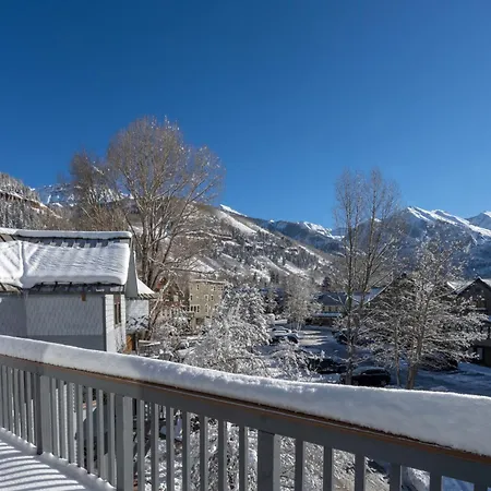 Three Bedroom Boasts Great Views Of The Area!