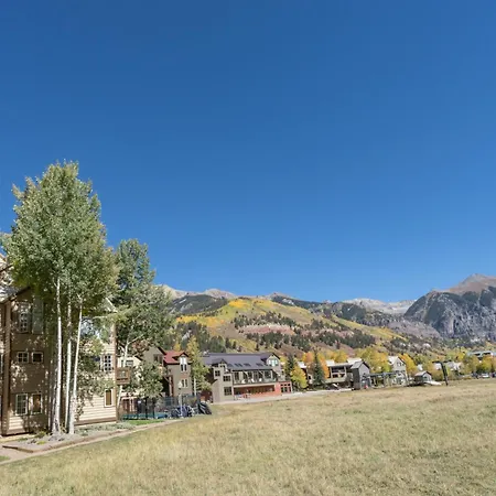 Holiday home Sweet Updated In Out 1 Bedroom Etta Place Too