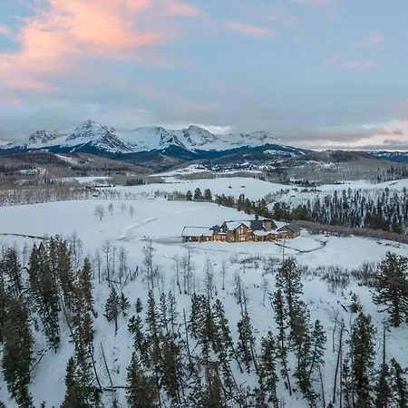 Silverpick Ranch - Adventure & Luxury In