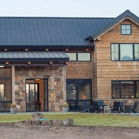 Silverpick Ranch - Adventure & Luxury In *