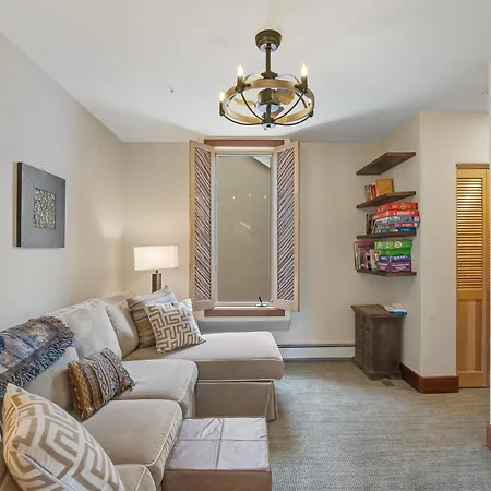 Apartment Crystal View