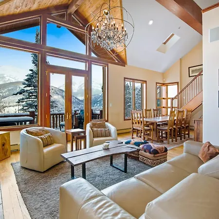 Apartment Crystal View
