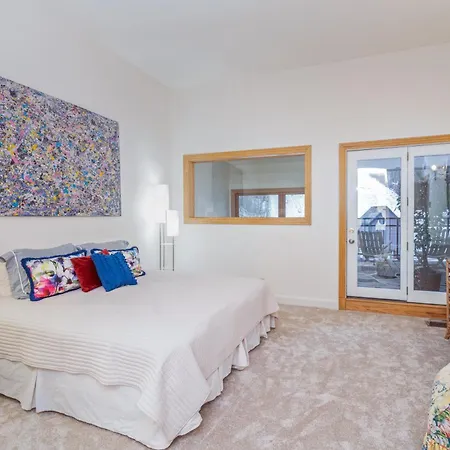 Cimarron Slopeside Retreat In Out Holiday home