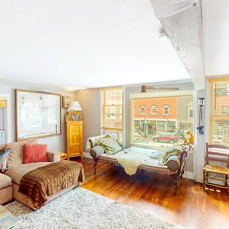 Colorado Ave East 215 - The Historic Apartment *