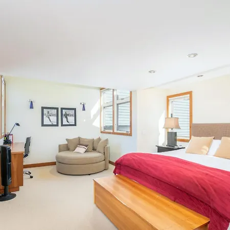 Holiday home Spacious 3 Bedroom Easy Walk To Grocery Store And Chairlift 7
