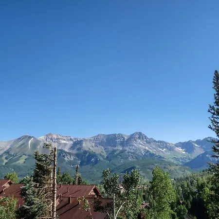 Holiday home Incredible 3br Ski In Out With Views *
