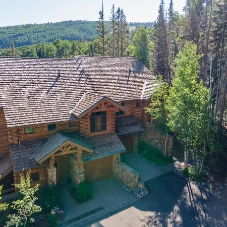 Incredible 3br Ski In Out With Views