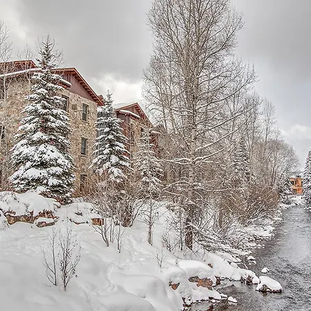 River Club 108 By Alpine Apartment *