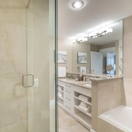 River Club 204 By Alpine *