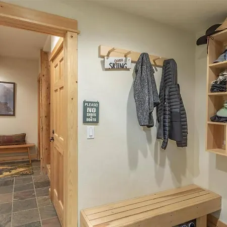 Prospect Creek Cabin Holiday home *