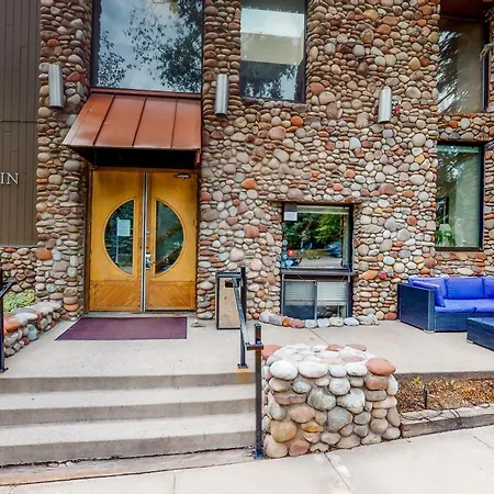 Mountain Apartment