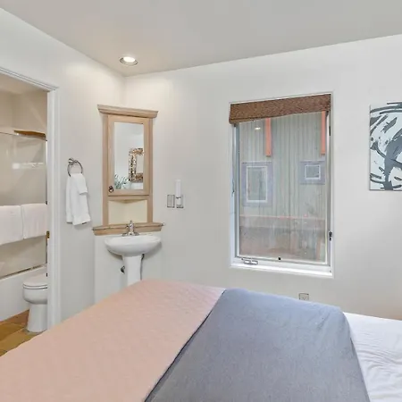 Luxury - Open For Bluegrass * Telluride