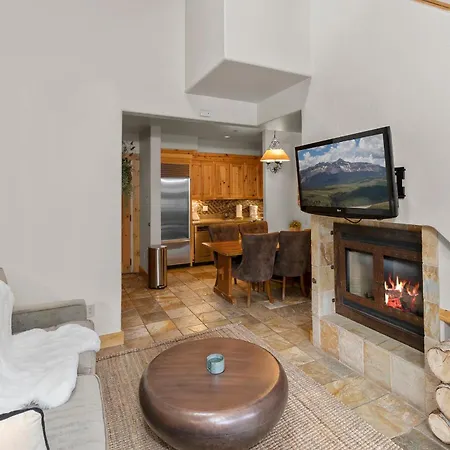 Holiday home 2 Bedroom - Luxury Skiin And Out