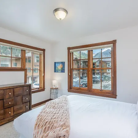 Holiday home Entrada A Townhouse *