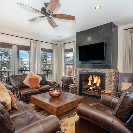 Cassidy Ridge C-402