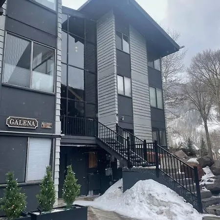 Apartment Vibrant With Hot Tub And Ac *
