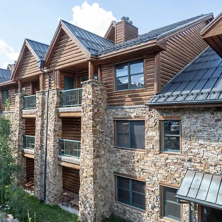 2br Ski-in, Ski-out Holiday home