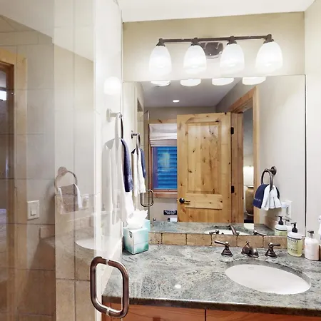 Lodge- Treat Apartment Telluride