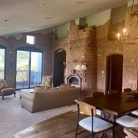 Penthouse At The Peaks 622 Apartment *