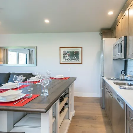 Apartment Peaks Penthouse 644 *