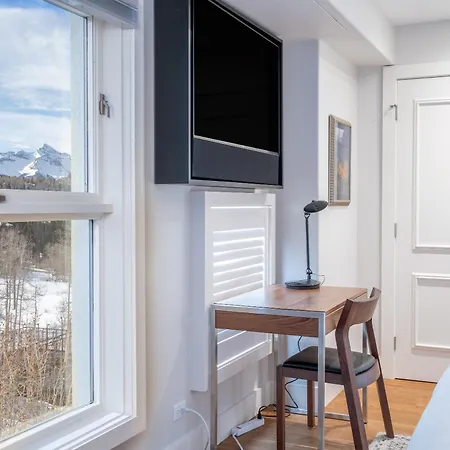 Peaks Penthouse 652 Apartment