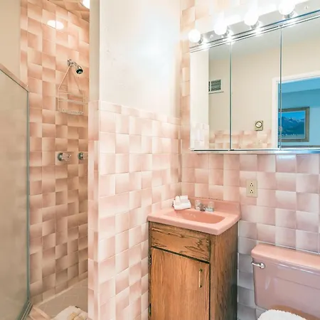 532 Apartment *