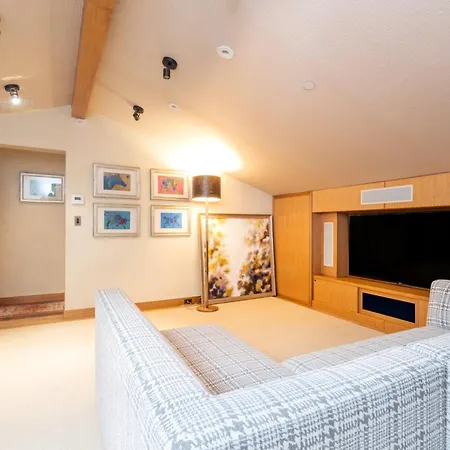 Peaks Penthouse 851 Apartment
