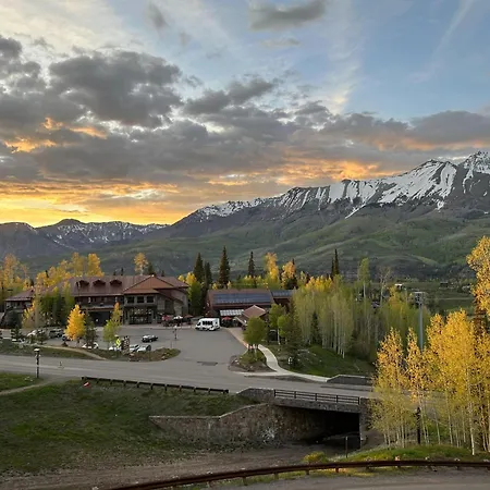 Apartment Lorian 7 Steps From The Ski Slopes, Hot Tub, Gym Telluride