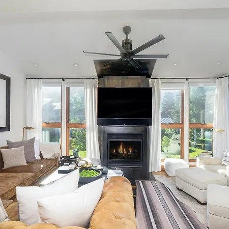 Apartment 526 - A True Mountain Retreat In Beautiful Town, *