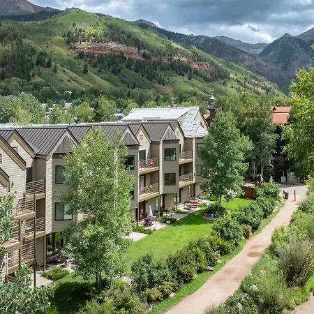 Riverside Retreat At Viking - Location! * Telluride