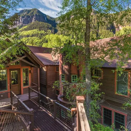 Holiday home Riverside House With Mountain Views