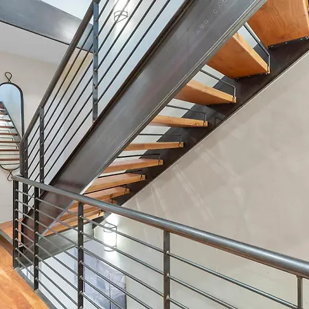 3br 3 1 2ba Center Of Everything New Listing On Our New