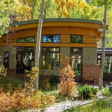 Royer Falls Retreat *