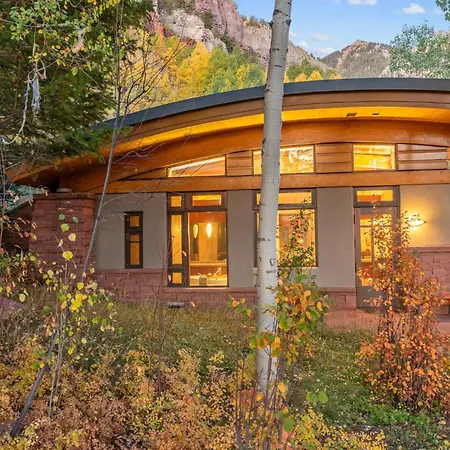 Royer Falls Retreat *