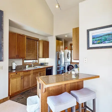 Terraces 502