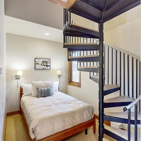 Apartment Terraces 502